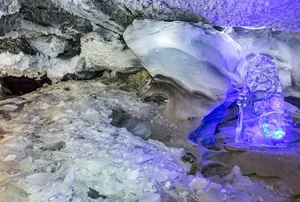 Exploring the World’s Most Breathtaking Caves: A Journey Into Earth's Most Stunning Underground Geological Wonders and Hidden Landscapes - image 2