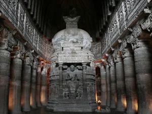 The Architectural Mystery of India: Exploring the Magnificent Kailasa Temple Carved from a Single Rock - image 7