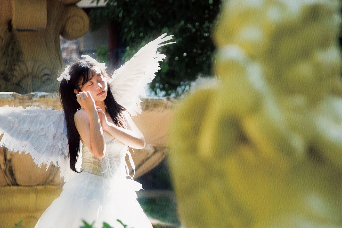YiTuYu Art Language Vol.10250 Jin Zou Ba - Artistic Portrait Photography Gallery