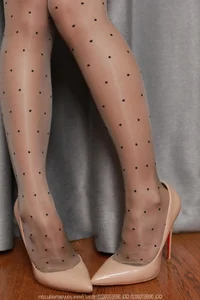 IESS Model Tu Tu Showcases Polka Dot Suspender Style - image 10