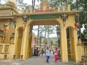 Exploring the Stunning 1,000-Year-Old Pagoda Architecture in Tra Vinh, Vietnam - image 2