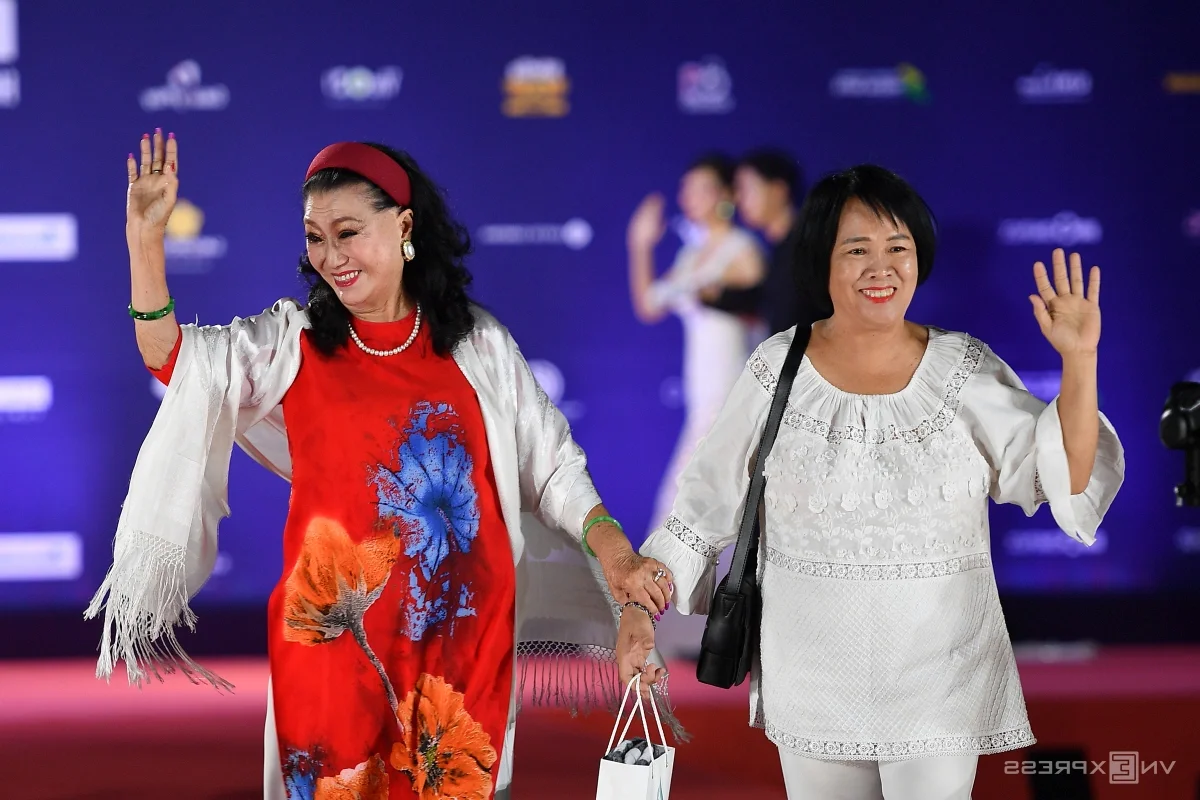 Red Carpet Elegance: Highlights from the Ho Chi Minh City International Film Festival Closing