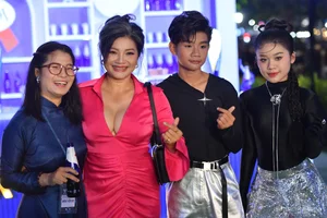 Red Carpet Elegance: Highlights from the Ho Chi Minh City International Film Festival Closing - image 14