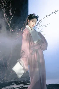 Stunning Portraiture: YiTuYu Art Language Vol.10344 Featuring Model Bai Yi Chun - image 17