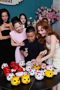 Beauty Secrets and Skincare Tips from Top Vietnamese Celebrities - image 3