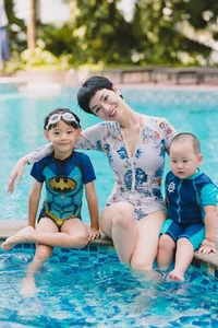 Discover the Secrets of the Yoga Goddess: Maintaining Stunning Beauty and Fitness After Motherhood - image 5