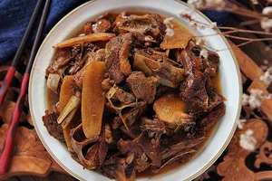 3 Delicious and Easy Comfort Food Recipes Perfect for a Rainy Afternoon at Home - image 0