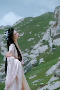 YiTuYu Art Language Vol.7716: Exploring the Aesthetic Journey of Xiao Bei - image 9