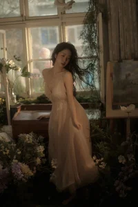 Ethereal Muse: Yao Pang Pang’s Dreamy Art Language - image 4