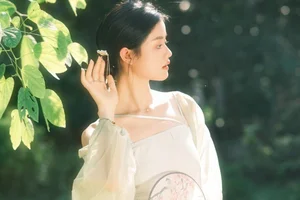Sophisticated Visuals: YiTuYu Art Language Vol.4805 with Model Xiao Xie - image 8