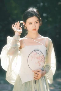 Sophisticated Visuals: YiTuYu Art Language Vol.4805 with Model Xiao Xie - image 14