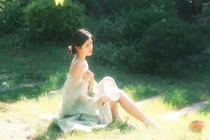 Sophisticated Visuals: YiTuYu Art Language Vol.4805 with Model Xiao Xie - image 13