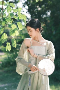 Sophisticated Visuals: YiTuYu Art Language Vol.4805 with Model Xiao Xie - image 16