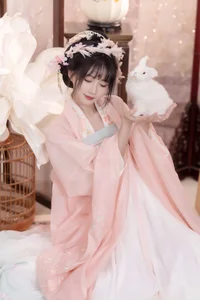 YiTuYu Art Language Vol.7843: Featuring the Stunning Xiao Su Su in a Professional Portrait Series - image 13