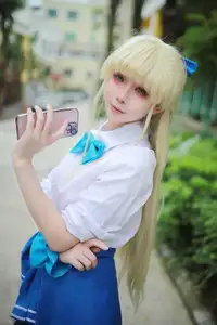 Coser Uesugi Erika Transforms into Asuma Toki in Captivating Blue Archive School Uniform (47P) - image 16