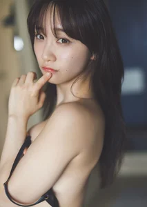Moe Iori Taiwan Travel Diary Prologue - Weekly Playboy Photo Book Gallery - image 4