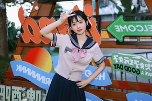 YiTuYu Art Language Vol.5162 Featuring Xiao Le: Sophistication and Style - image 3