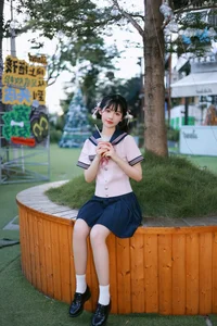 YiTuYu Art Language Vol.5162 Featuring Xiao Le: Sophistication and Style - image 35
