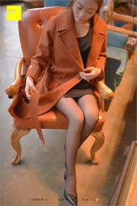 Timeless Beauty: Jing Jing in the Black Silk Legs Collection [IESS 209] - image 54