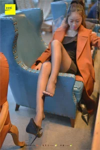 Timeless Beauty: Jing Jing in the Black Silk Legs Collection [IESS 209] - image 78