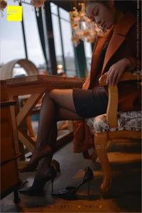 Timeless Beauty: Jing Jing in the Black Silk Legs Collection [IESS 209] - image 51