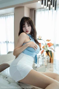Elegant Fashion Portrait Collection Featuring Shen Nan Xi RuRu in XingYan Star Face Vol.418 - Professional Studio Photography and Lifestyle Style Inspiration - image 6