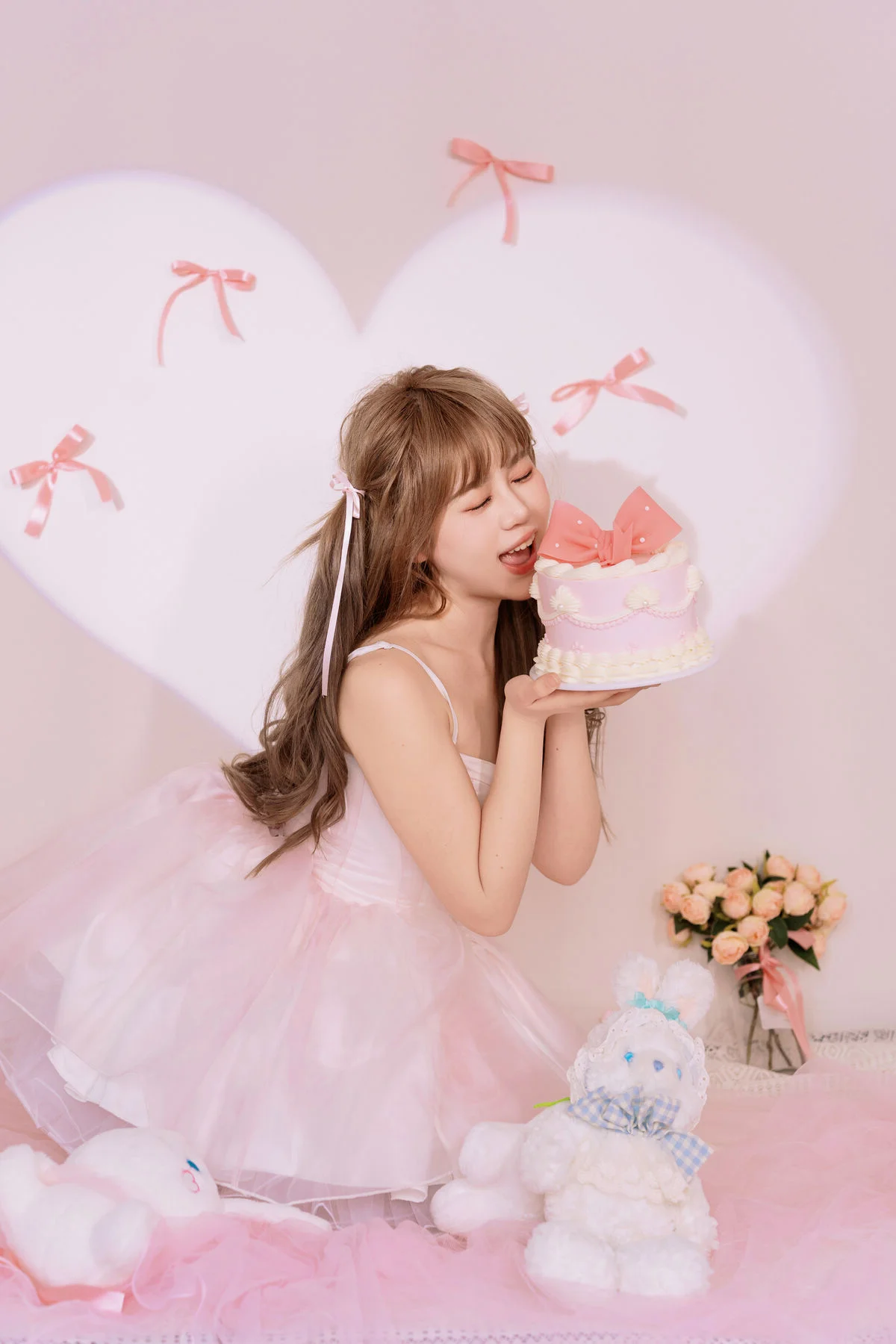 YiTuYu Art Language Vol.6588 Featuring Pao Fu Xiao Fang