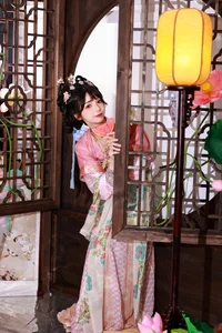 Exploring Elegance in YiTuYu Art Language Vol.7364 with Jie Ruan Tang - image 17