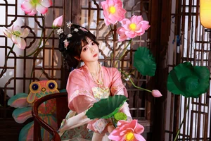 Exploring Elegance in YiTuYu Art Language Vol.7364 with Jie Ruan Tang - image 3