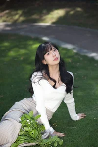 Exploring the Grace of Yan Yun Lin Er in Art Language Vol.5839 Photography Series - image 3