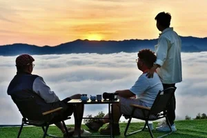 Experience the Magic of Cloud Hunting at Doi Vo Uu: The Ultimate Balcony View Over Bao Loc’s Sea of Clouds in Vietnam - image 6