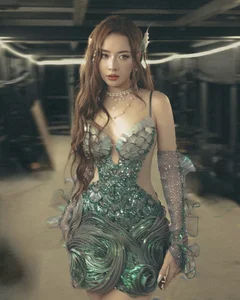 Capturing the Elegance of Suni Ha Linh and Chi Pu: Iconic Fashion and Mesmerizing Visuals from Asia’s Top Pop Icons - image 10