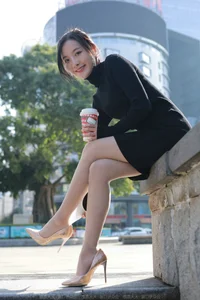 Wan Ping for IESS: Sophisticated Urban Style in the Black Hip-Hugging Skirt Collection - image 56