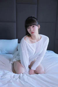Cozy Aesthetic Portrait Series: SWEETBOX Yui in Teddy Bear Part01 – Soft Loungewear and Cute Indoor Photography Inspiration - image 6