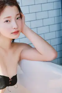Unveiling Natsuki Satonaka Captivating Charm Otonatchan Vol.3 - image 4