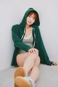 Unveiling Natsuki Satonaka Captivating Charm Otonatchan Vol.3 - image 16