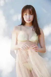 Unveiling Natsuki Satonaka Captivating Charm Otonatchan Vol.3 - image 15