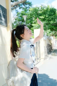 Artistic Portrait Photography: Elegant Side Profile Aesthetics in YiTuYu Art Language Vol.9333 featuring Model Ai Pai Ce Lian De Xiao Xiang - image 1