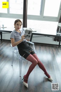 Xiao Yu Featured in IESS Red Silk Photography Series - image 32