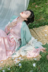 Stunning Portrait of Yu Han: YiTuYu Art Language Vol.6466 Photography Collection - image 8