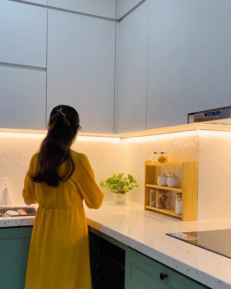 How a Young Couple Bought Their Dream Home with Limited Savings and Paid Debt in Two Years