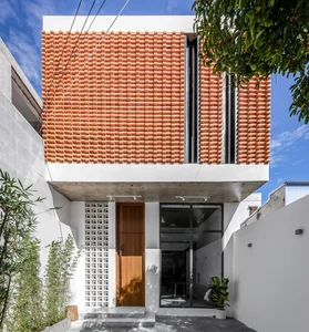 Modern Home Design: How an Old Warehouse Became a Dreamy Urban Sanctuary - image 6