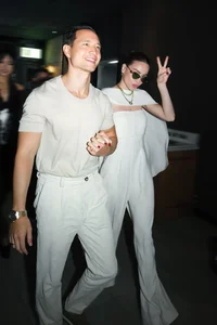 Ho Ngoc Ha and Kim Ly: Red Carpet Fashion Highlights from Their Latest Event - image 9