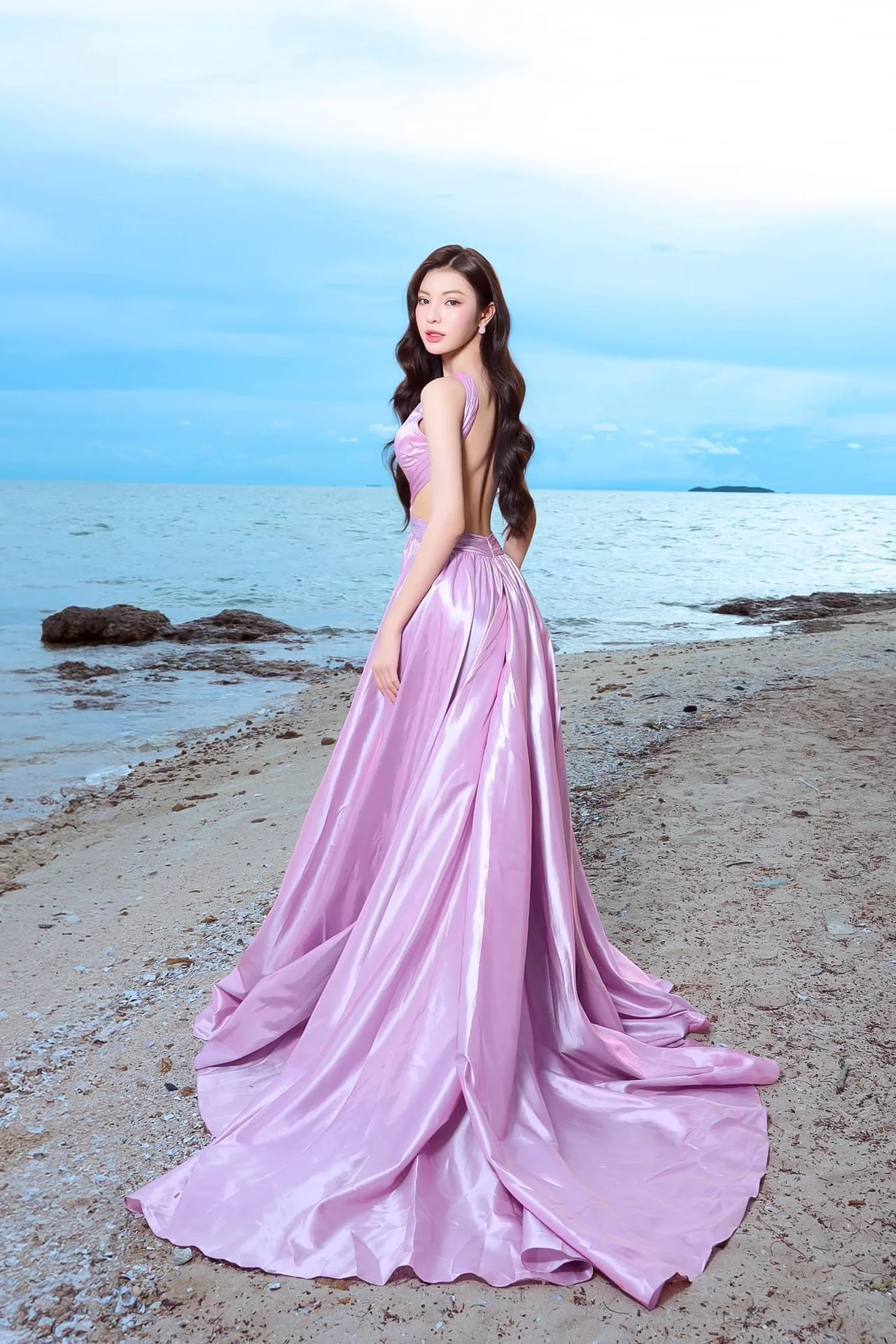 Tuong San at 19: The Sweet and Bold Bikini Photoshoot of the Miss World Runner-Up