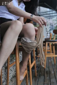 Xiaoxue Professional Office Style in Nude Stockings and Stilettos - IESS Sizubendang 025 - image 3