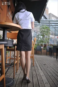 Xiaoxue Professional Office Style in Nude Stockings and Stilettos - IESS Sizubendang 025 - image 21