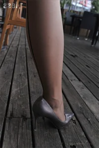 Xiaoxue Professional Office Style in Nude Stockings and Stilettos - IESS Sizubendang 025 - image 41
