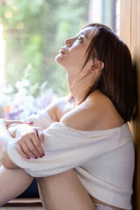 Suzumura Airi Prestige Photobook: Pose Edition Another Side Vol.01 Part03 - Elegant Japanese Fashion and Lifestyle Photography Collection - image 7
