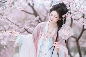 Xi Rang Highlights Elegance in YiTuYu Art Language Vol.6721 Photography Collection - image 17