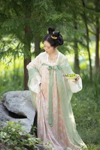 Elegant Portraiture: YiTuYu Art Language Vol.4962 Featuring Shen Shi Si - image 22